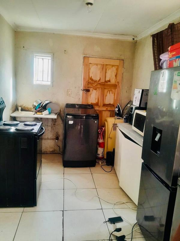 2 Bedroom Property for Sale in Guguletu Western Cape